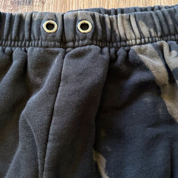 Pam & Gela Women's Jogger Sweatpants Size Small Black Bleach Wash Streetwear - Picture 7 of 9